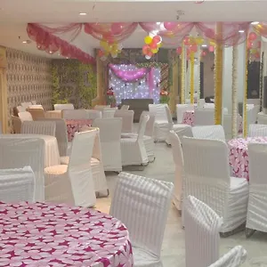 Zenith - Delhi Airport Hotel