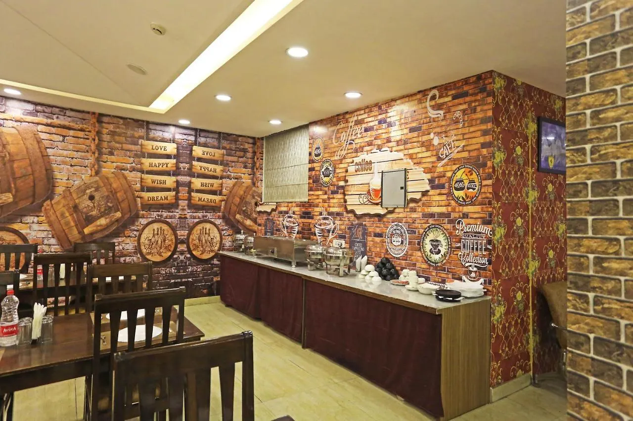 Hotel D'Capitol - Delhi Airport Nowe Delhi