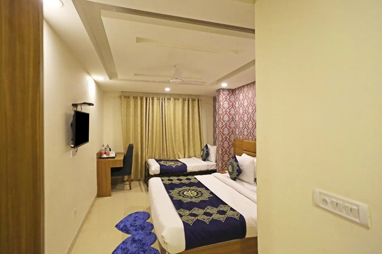 Hotel D'Capitol - Delhi Airport Nowe Delhi