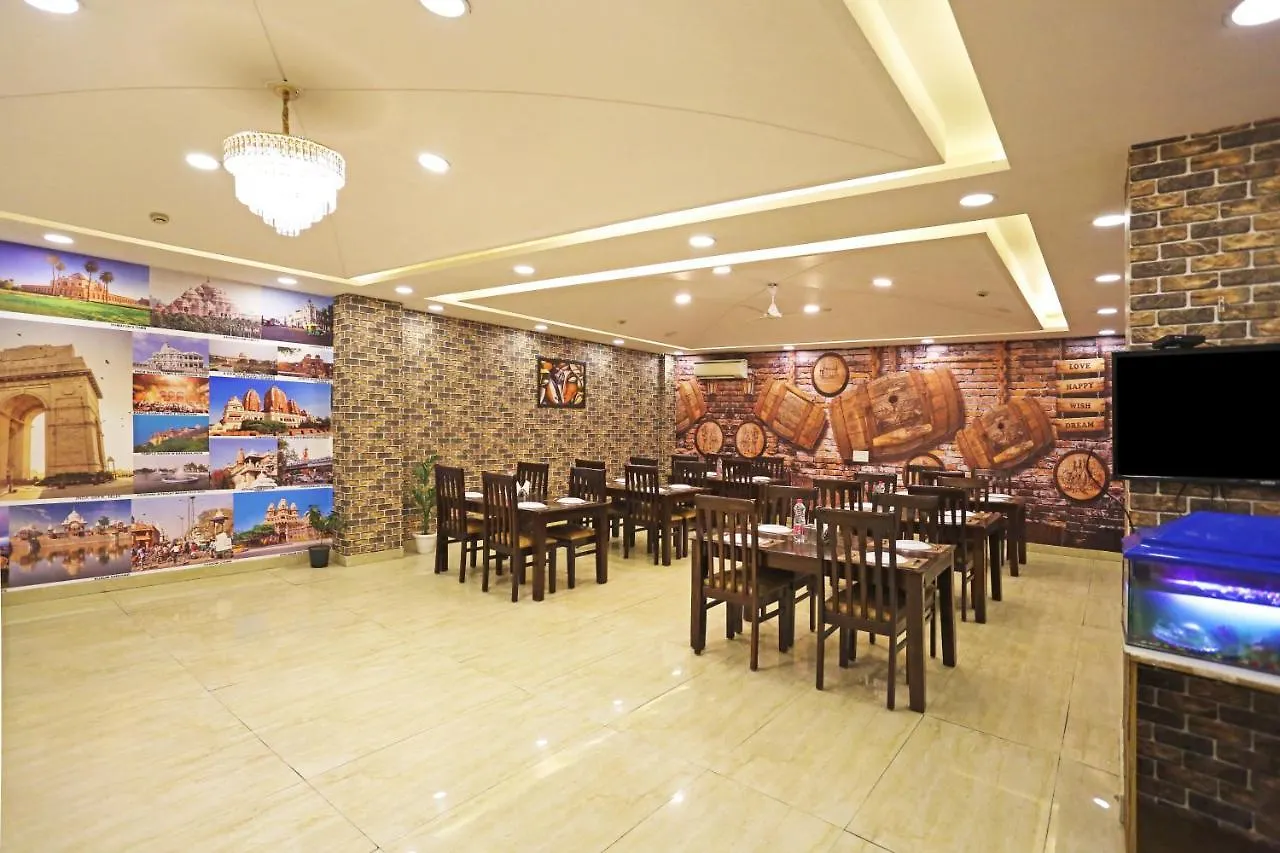 Hotel D'Capitol - Delhi Airport Nowe Delhi