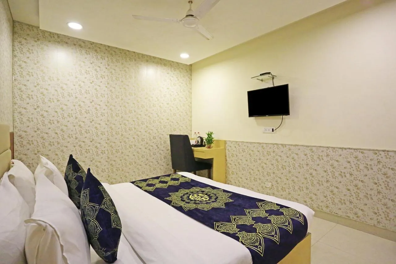 ****  Hotel D'Capitol - Delhi Airport 新德里 印度